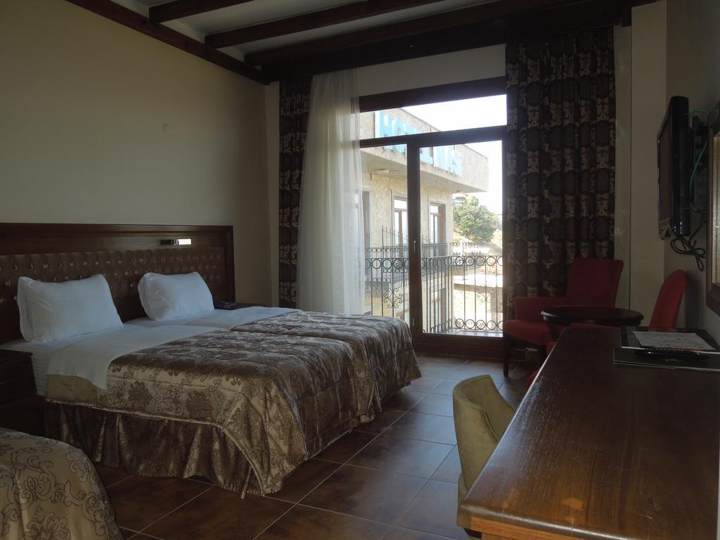 Masi Hotel İmroz Cameră foto