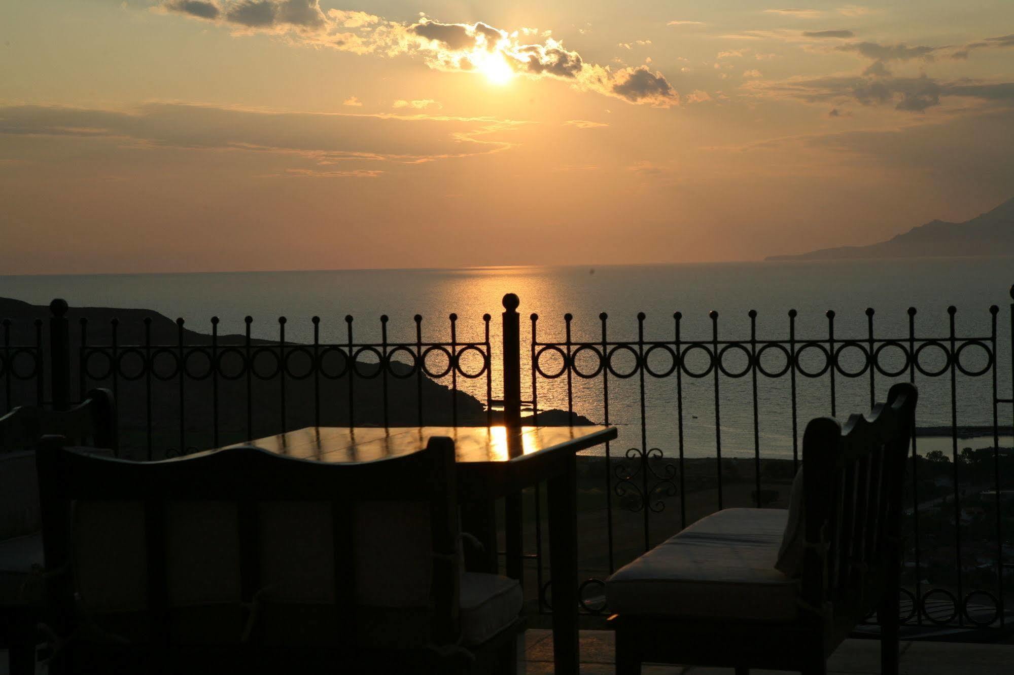Masi Hotel İmroz Exterior foto